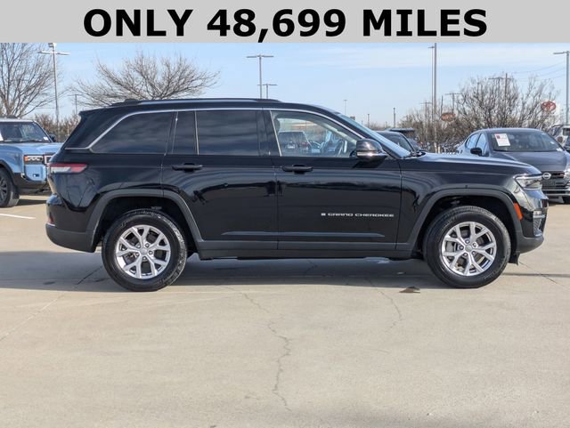 Used 2022 Jeep Grand Cherokee Limited image 4