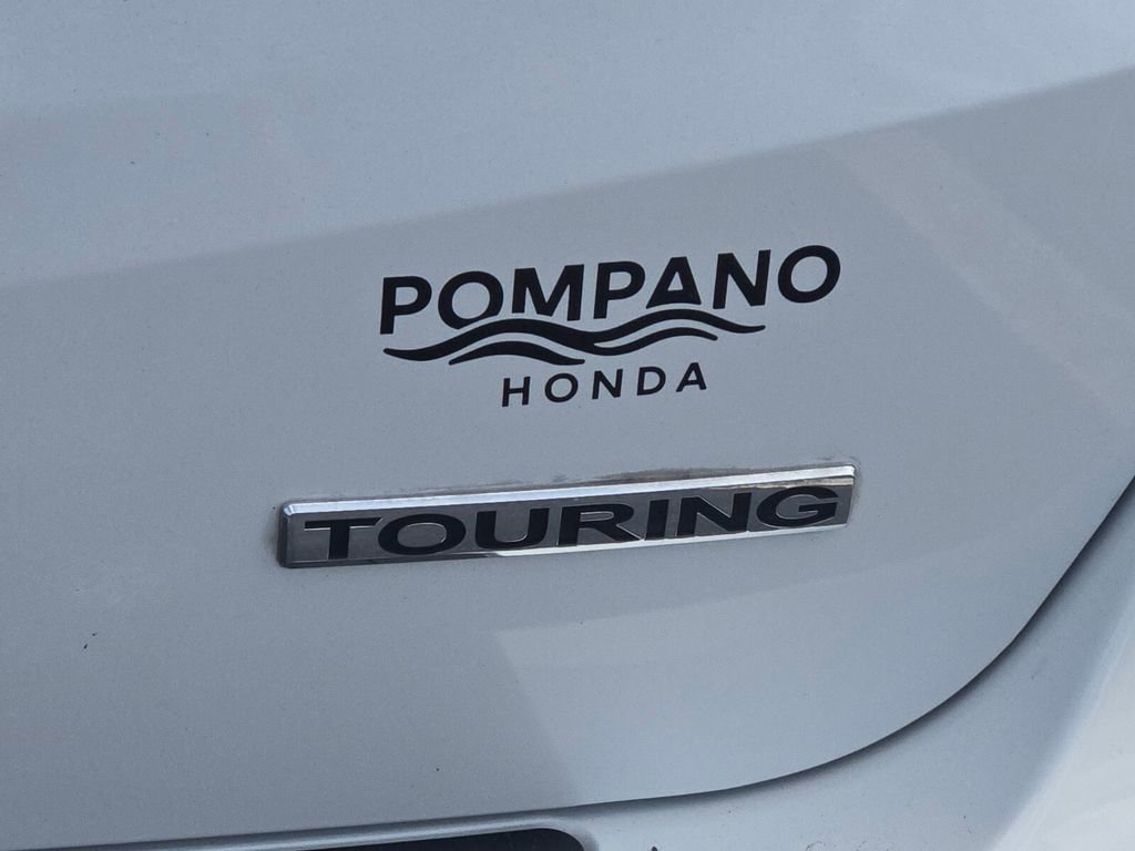 Certified 2022 Honda Odyssey Touring image 8