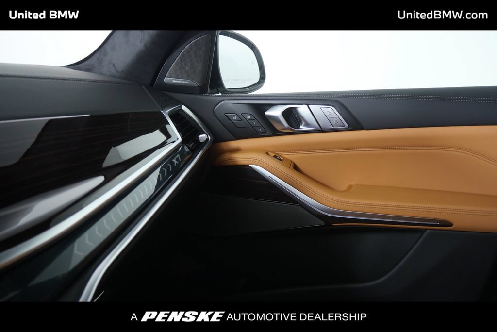 New 2027 BMW X7 xDrive40i w/ Executive Package AWD/4WD image 25