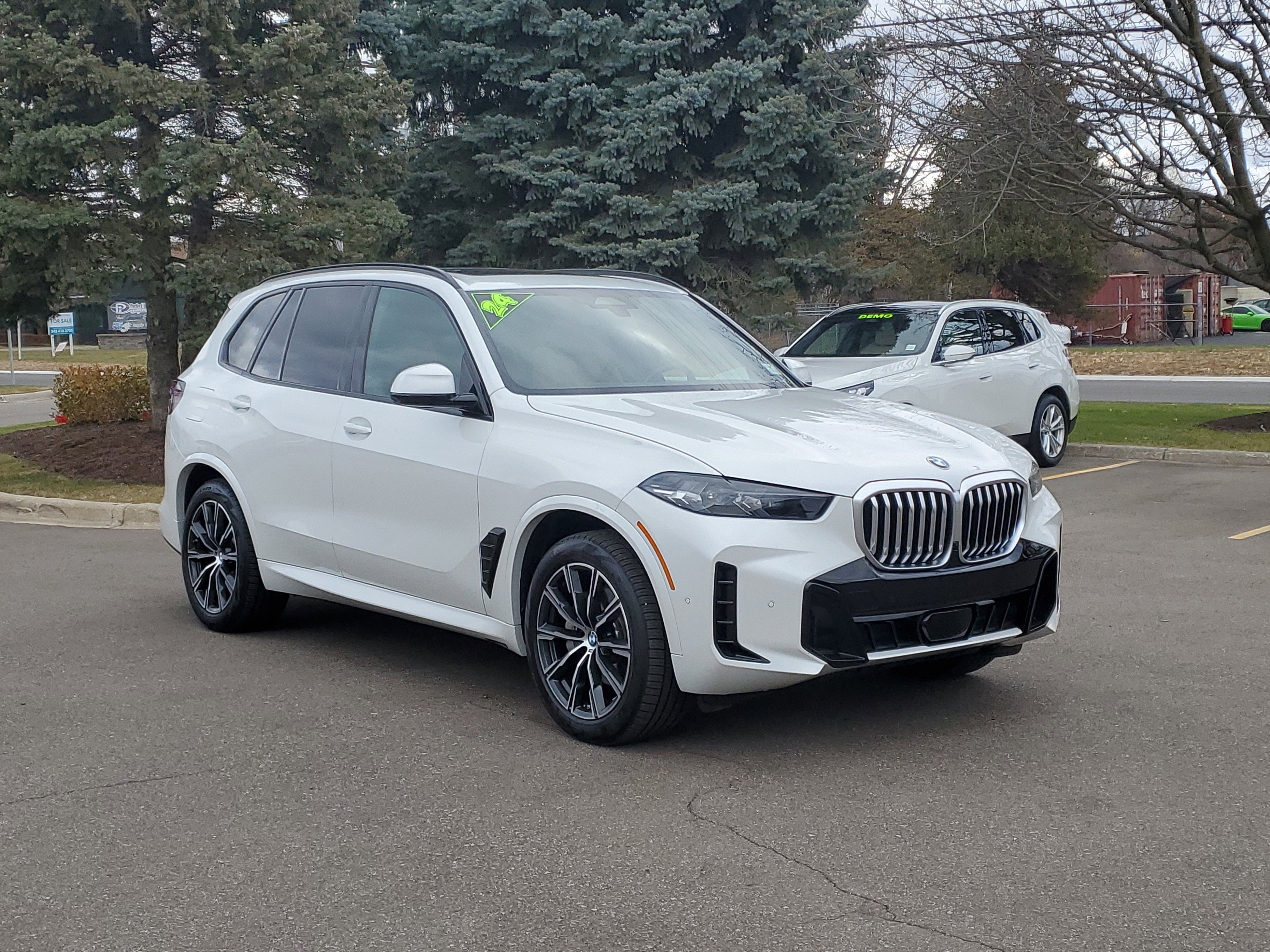 Certified 2024 BMW X5 xDrive40i w/ M Sport Package image 4