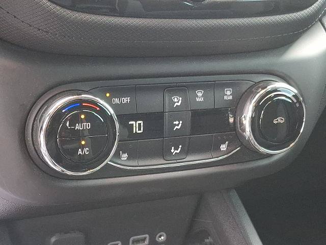 Used 2023 Chevrolet TrailBlazer LT w/ Convenience Package AWD/4WD image 16
