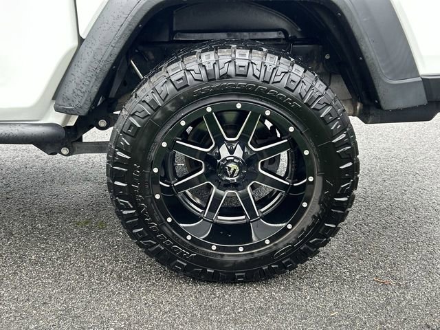 Used 2020 Jeep Gladiator Sport w/ Quick Order Package 24S image 11