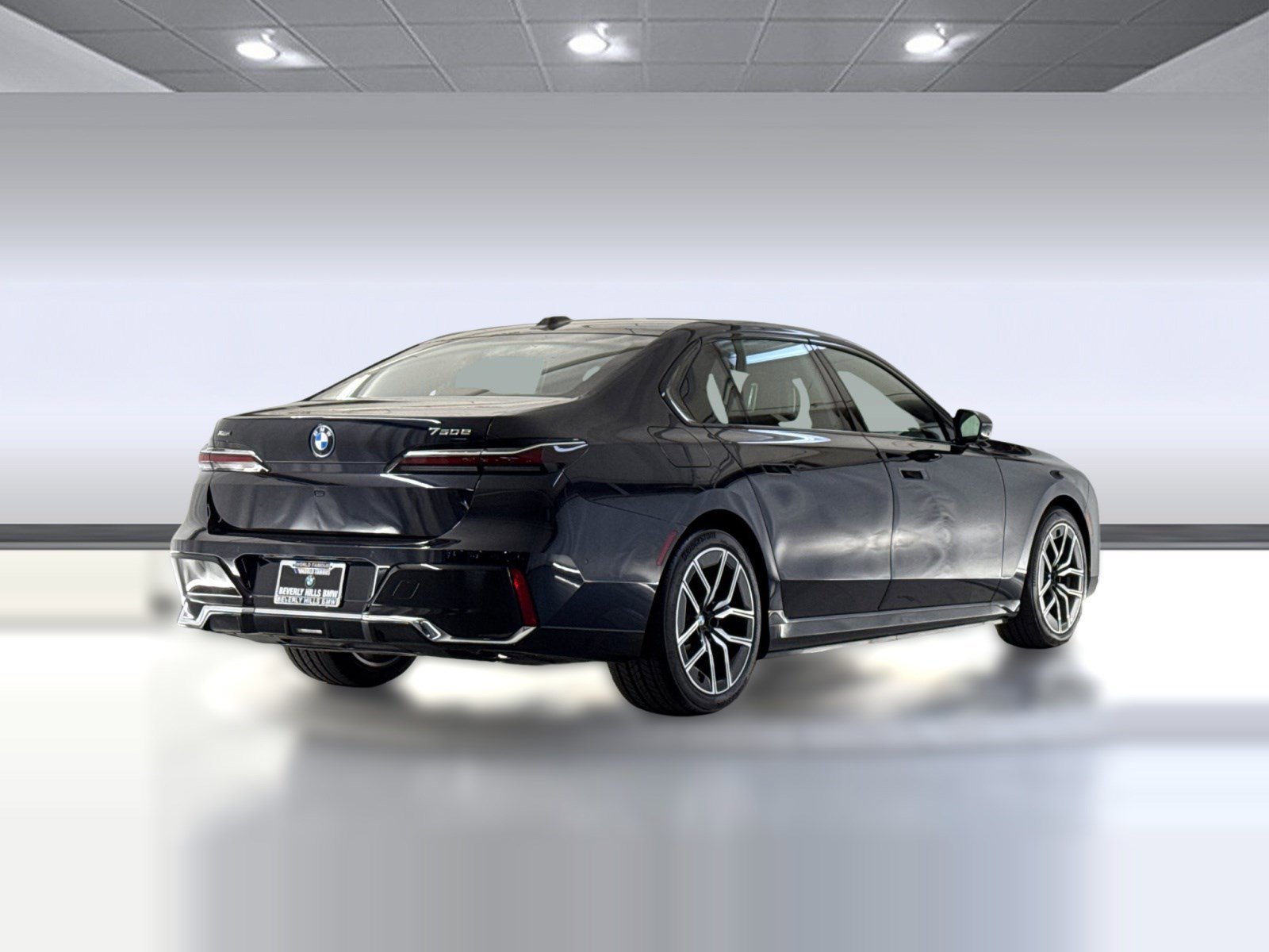 New 2026 BMW 750e xDrive AWD/4WD image 9