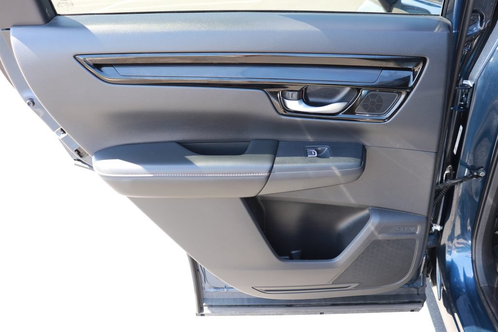 Certified 2025 Honda CR-V Sport Touring image 13