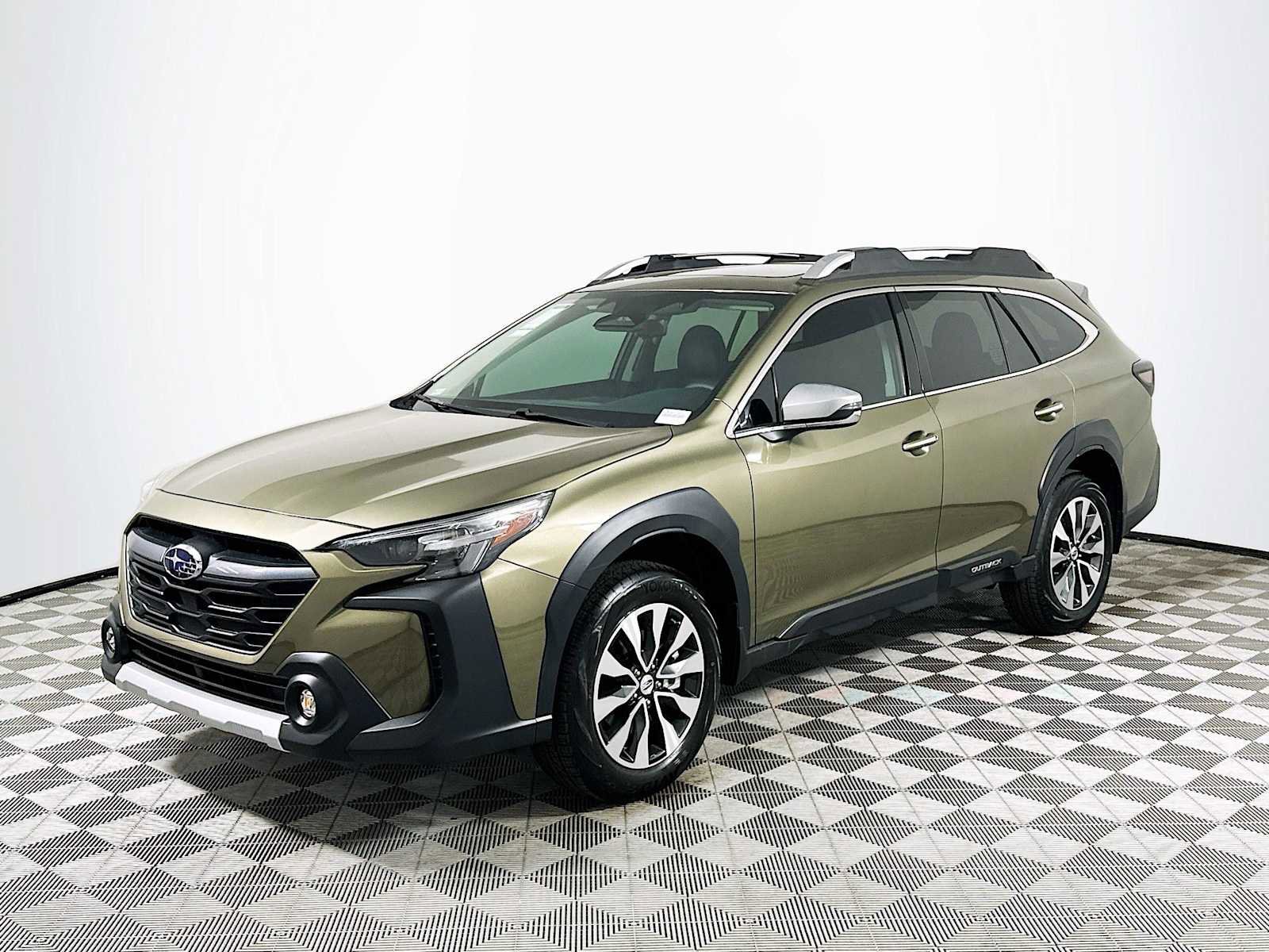 New 2025 Subaru Outback Touring XT image 3