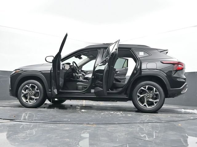 New 2026 Chevrolet Trax LT w/ Driver Confidence Package image 69