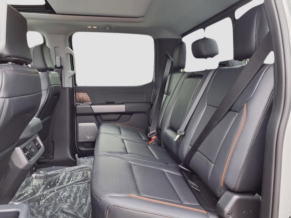 New 2026 Ford F350 Lariat w/ FX4 Off-Road Package image 23