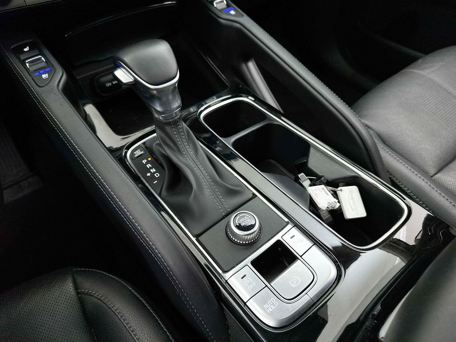 Used 2023 Kia Telluride EX w/ EX Captain's Chair Package FWD image 30