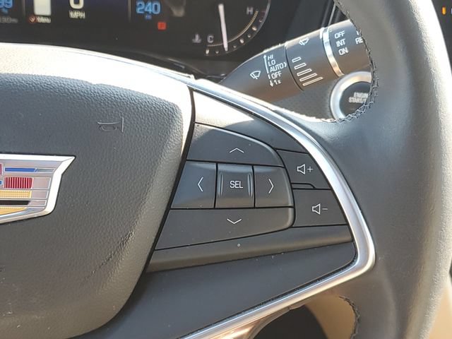 Certified 2018 Cadillac XT5 Luxury w/ Driver Awareness Package FWD image 23