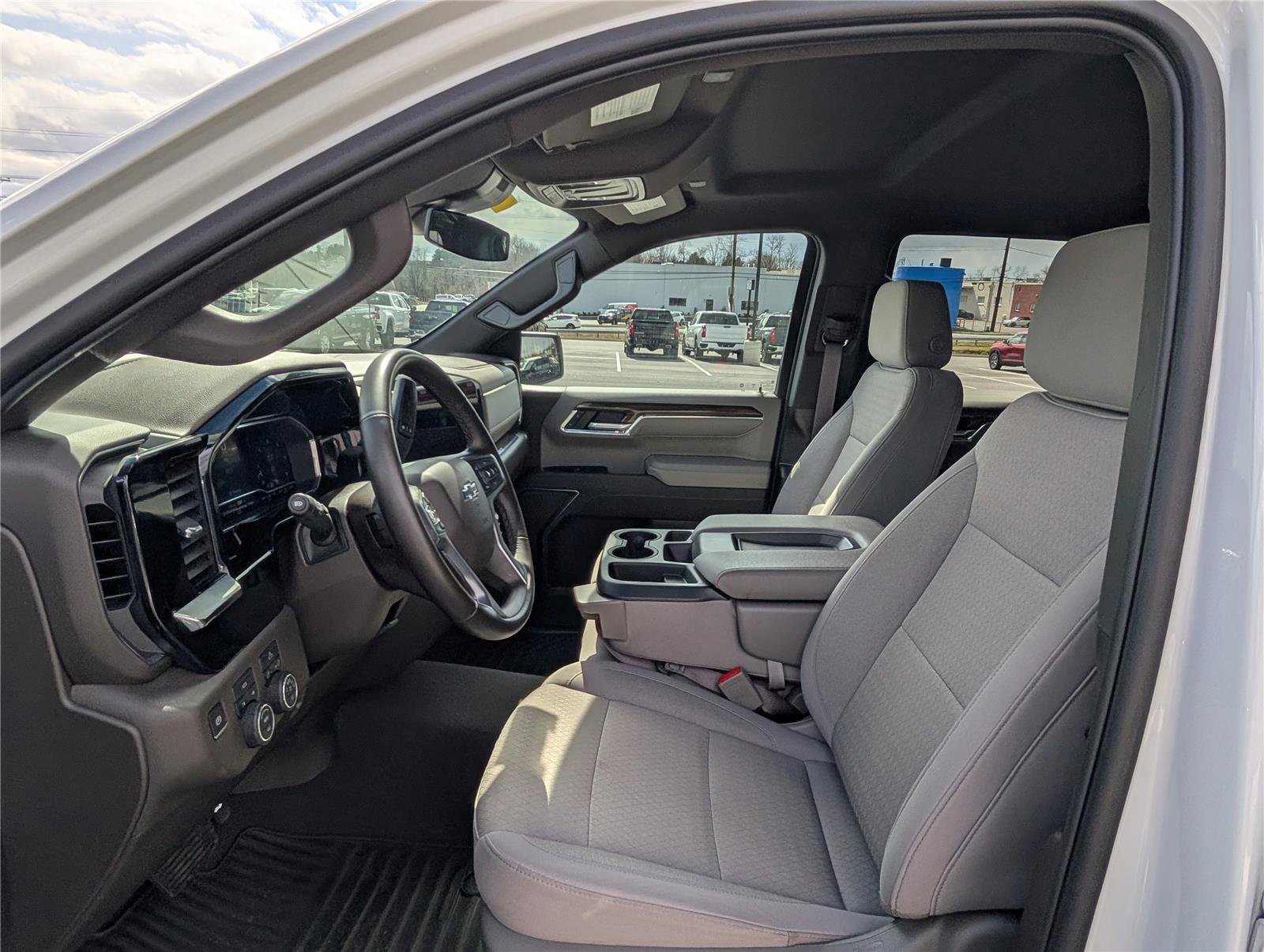 Used 2024 Chevrolet Silverado 1500 RST AWD/4WD image 14
