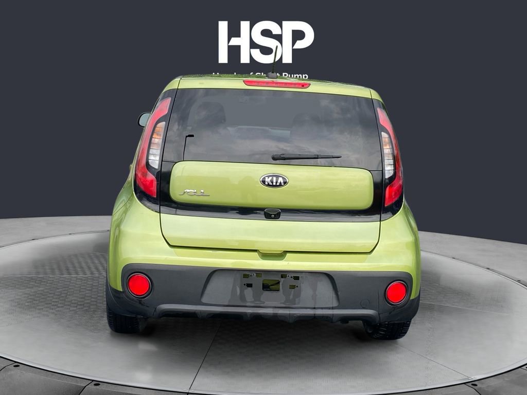 Used 2018 Kia Soul w/ Option Group 020 FWD image 4