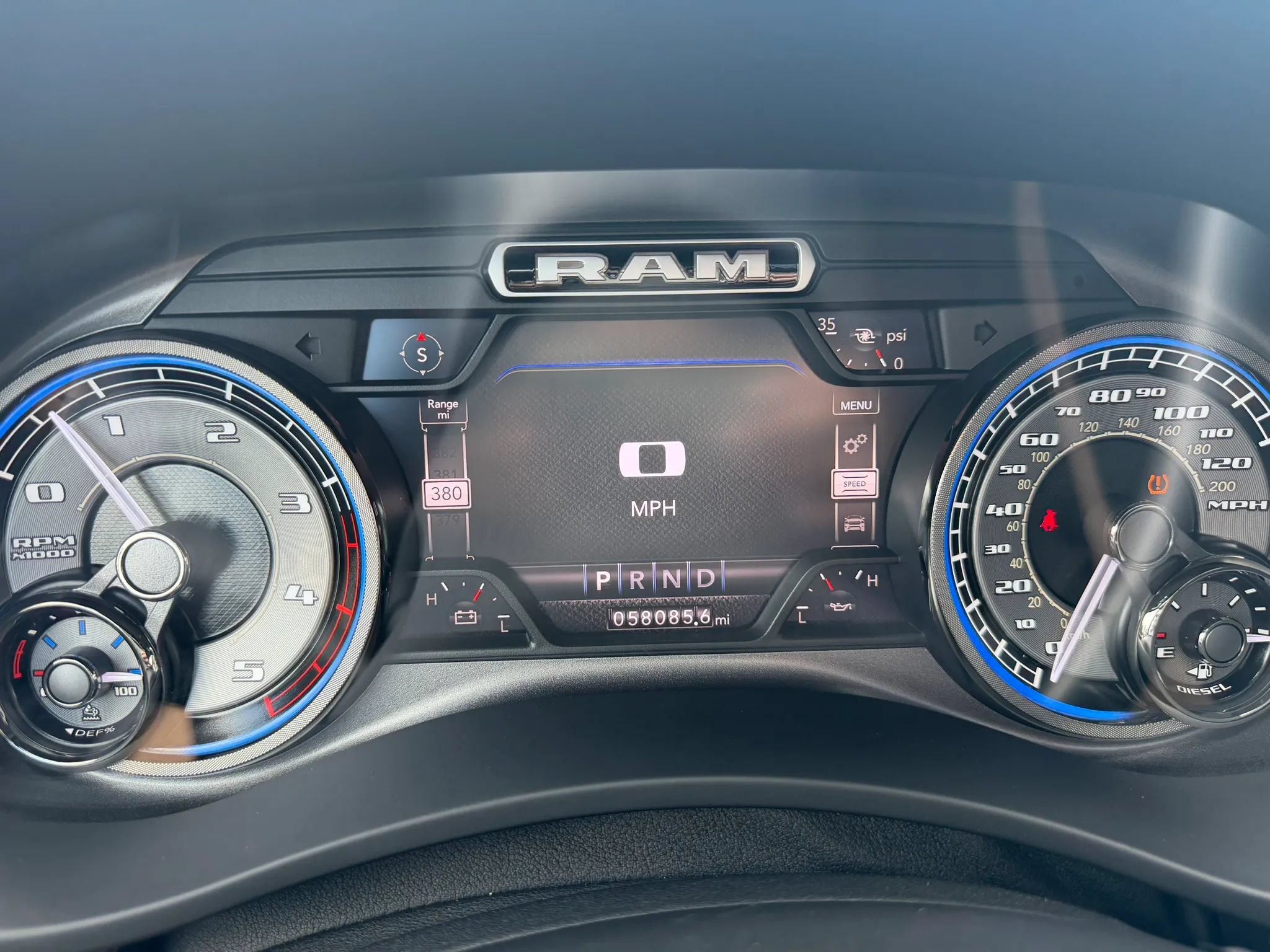 Used 2020 RAM 2500 Limited AWD/4WD image 23