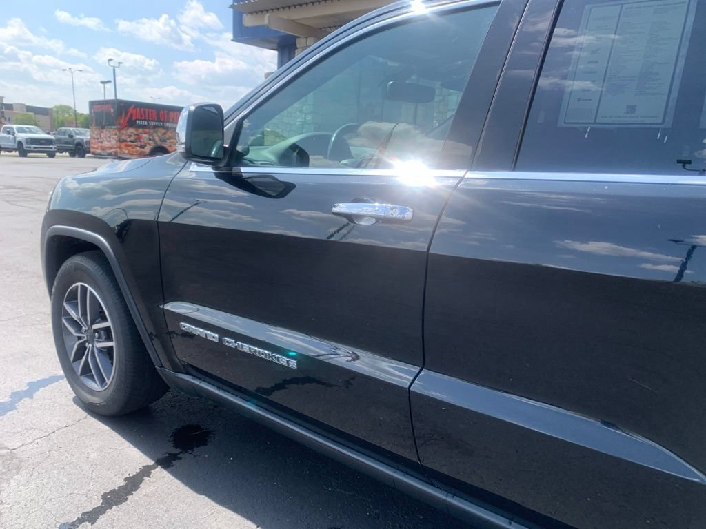Used 2020 Jeep Grand Cherokee Limited w/ Luxury Group II RWD image 10