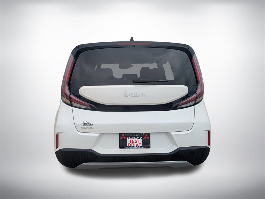 Used 2024 Kia Soul LX w/ Option Group 015 image 4