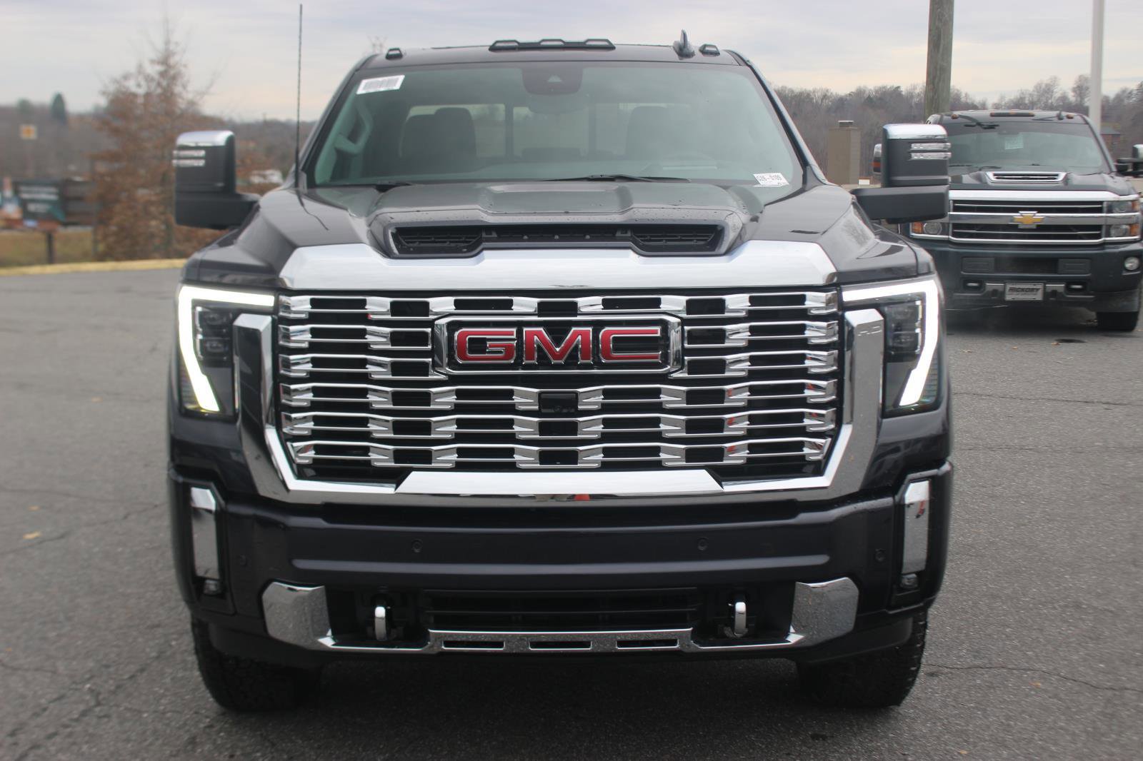 New 2026 GMC Sierra 2500 Denali w/ Denali Reserve Package video 2