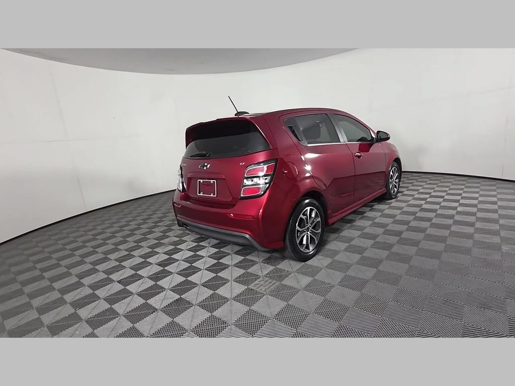 Used 2018 Chevrolet Sonic LT w/ Convenience Package FWD image 47