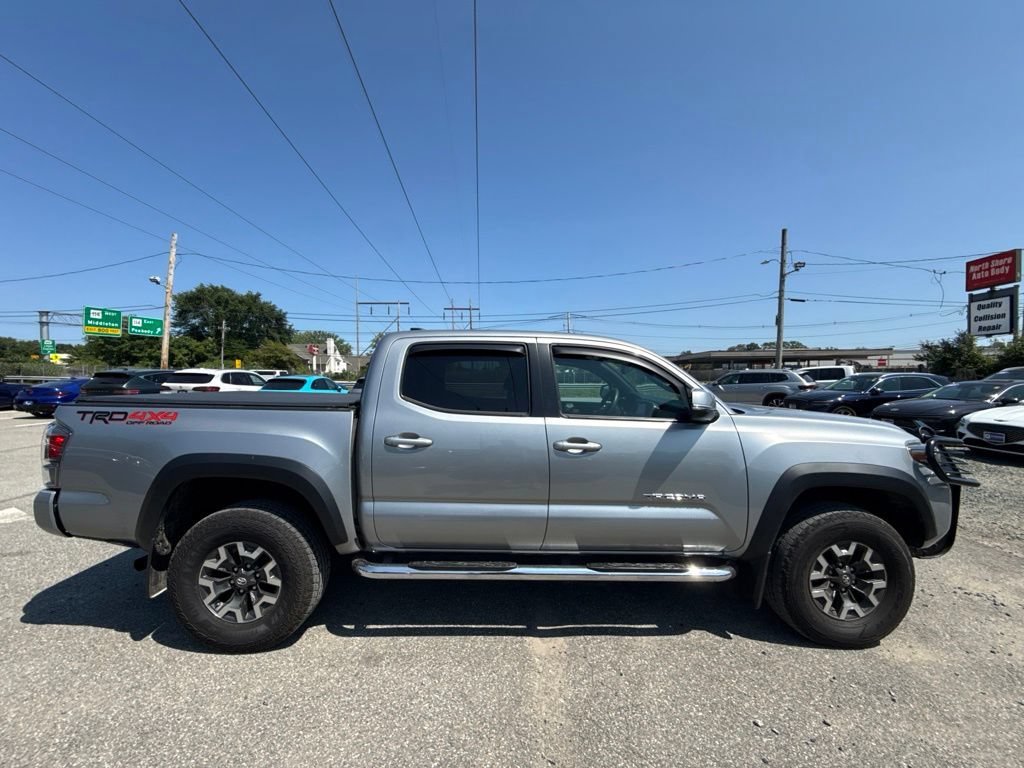 Used 2020 Toyota Tacoma TRD Off-Road w/ Technology Package AWD/4WD image 5