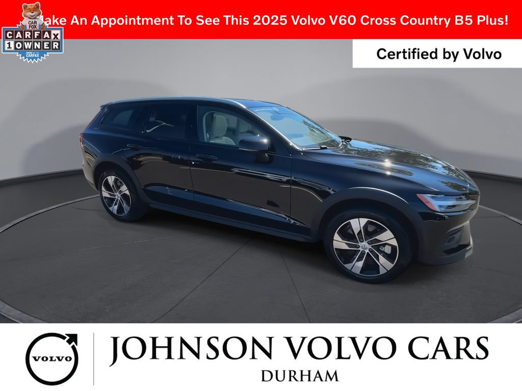 Certified 2025 Volvo V60 B5 Cross Country Plus AWD/4WD image 2