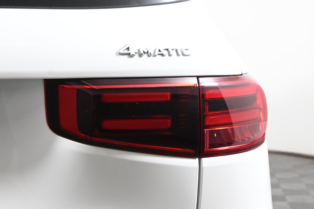 Certified 2026 Mercedes-Benz GLB 250 4MATIC image 13