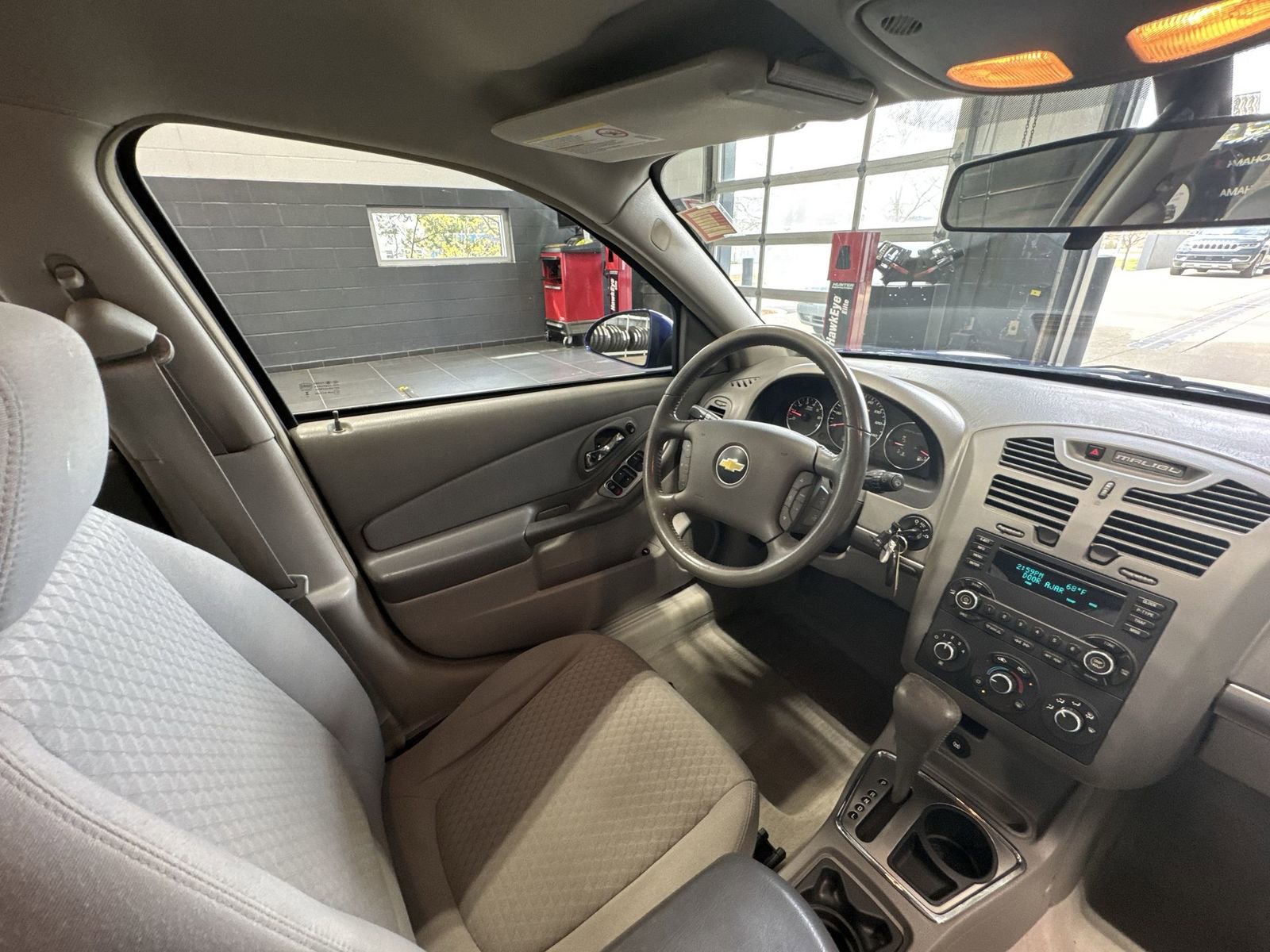 Used 2006 Chevrolet Malibu LT image 7