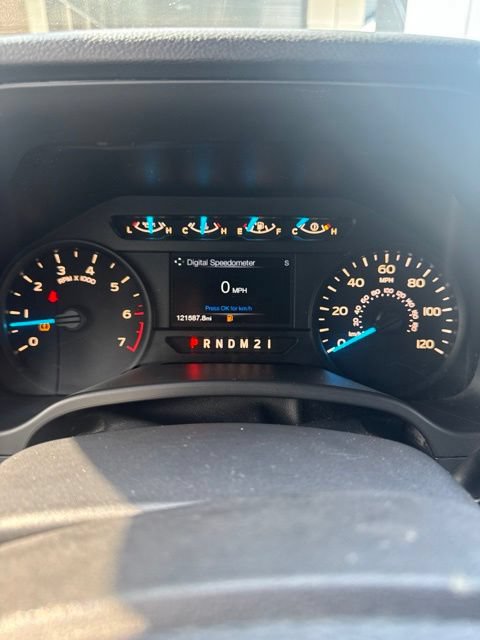 Used 2017 Ford F150 XL w/ Equipment Group 101A Mid RWD image 9