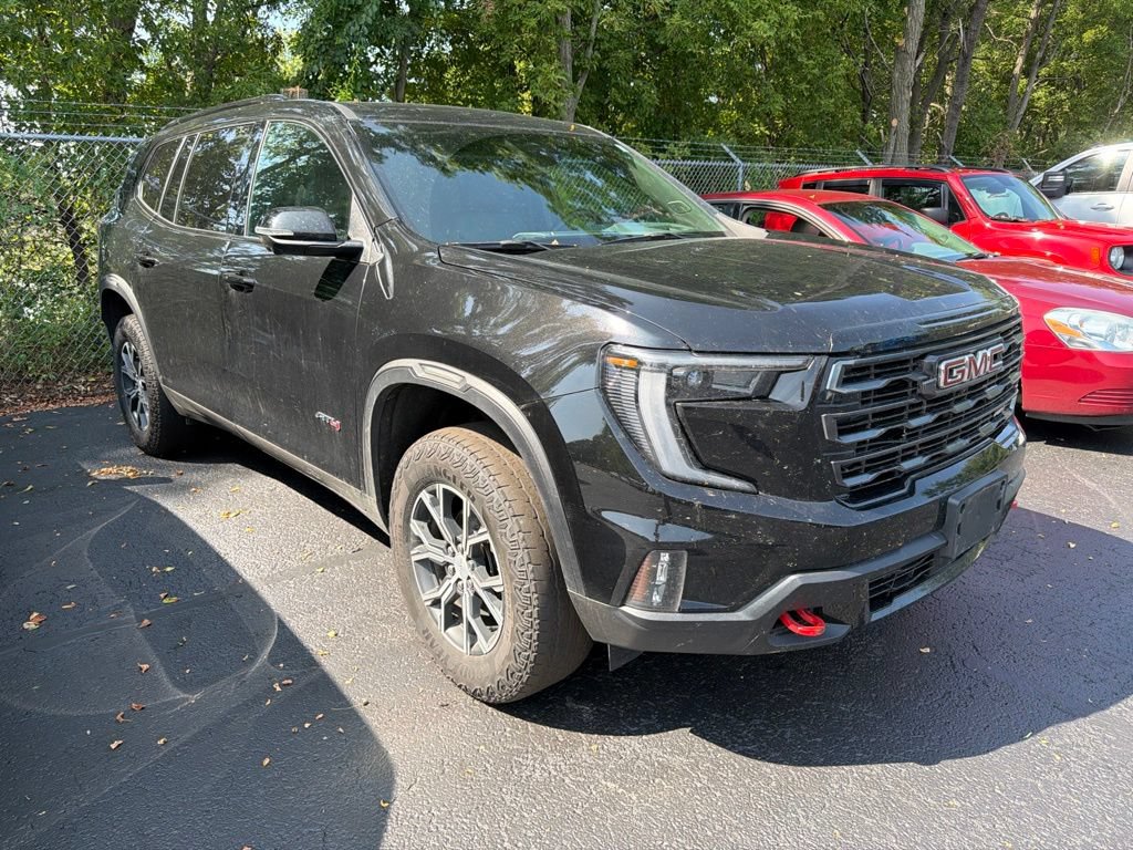 Used 2024 GMC Acadia AT4 w/ Luxury Package AWD/4WD image 2