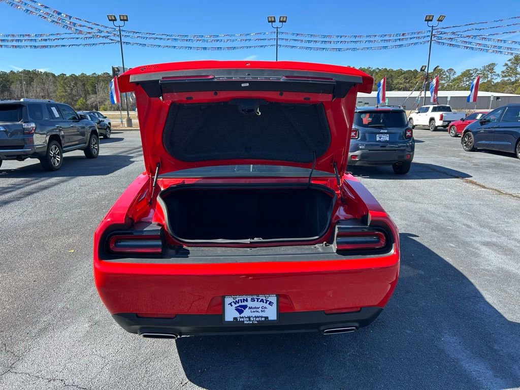 Used 2022 Dodge Challenger GT image 8