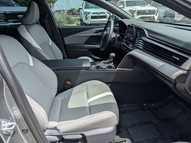 Used 2026 Toyota Camry SE w/ Convenience Package FWD image 30