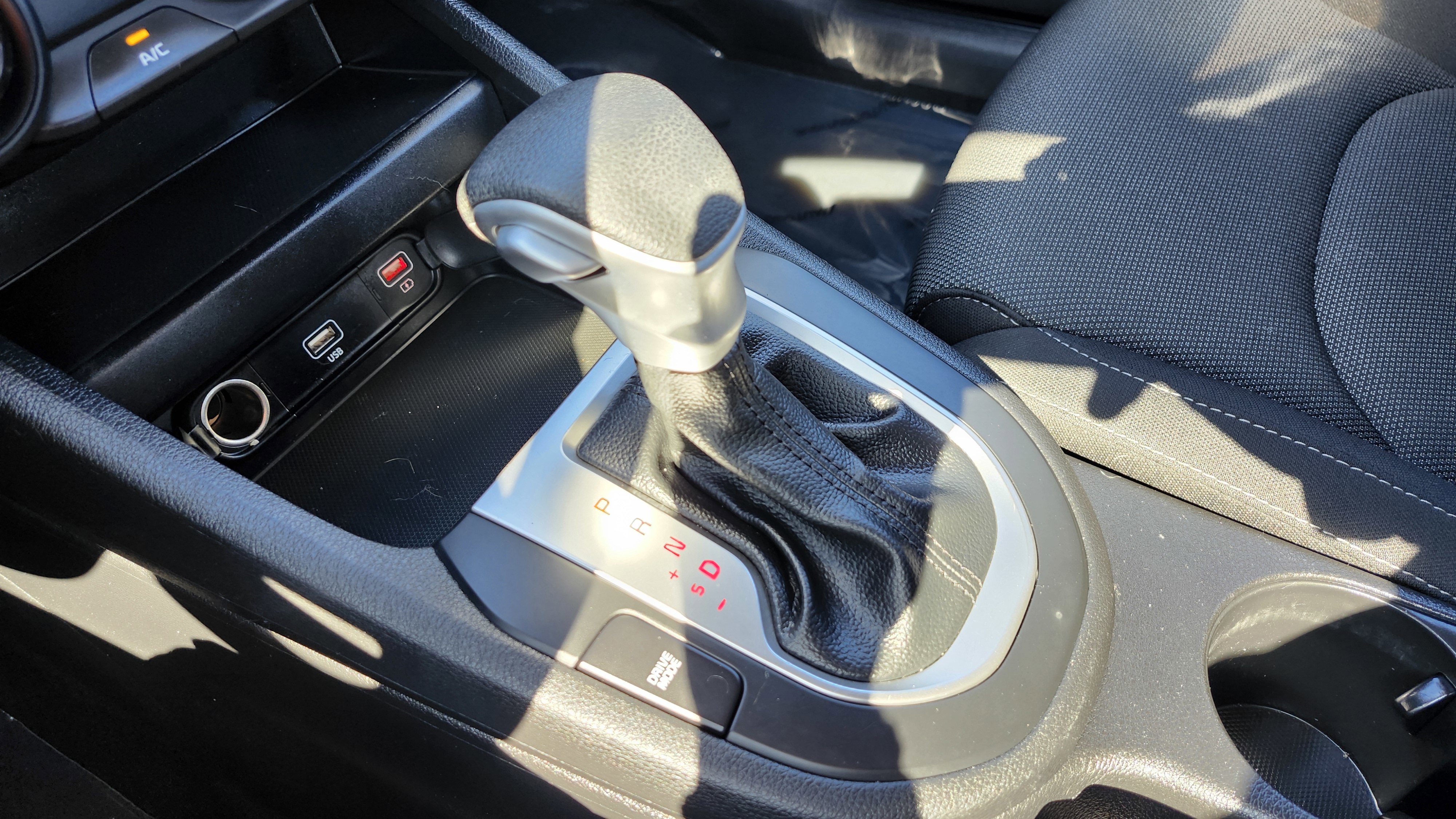 Used 2024 Kia Forte LX image 8