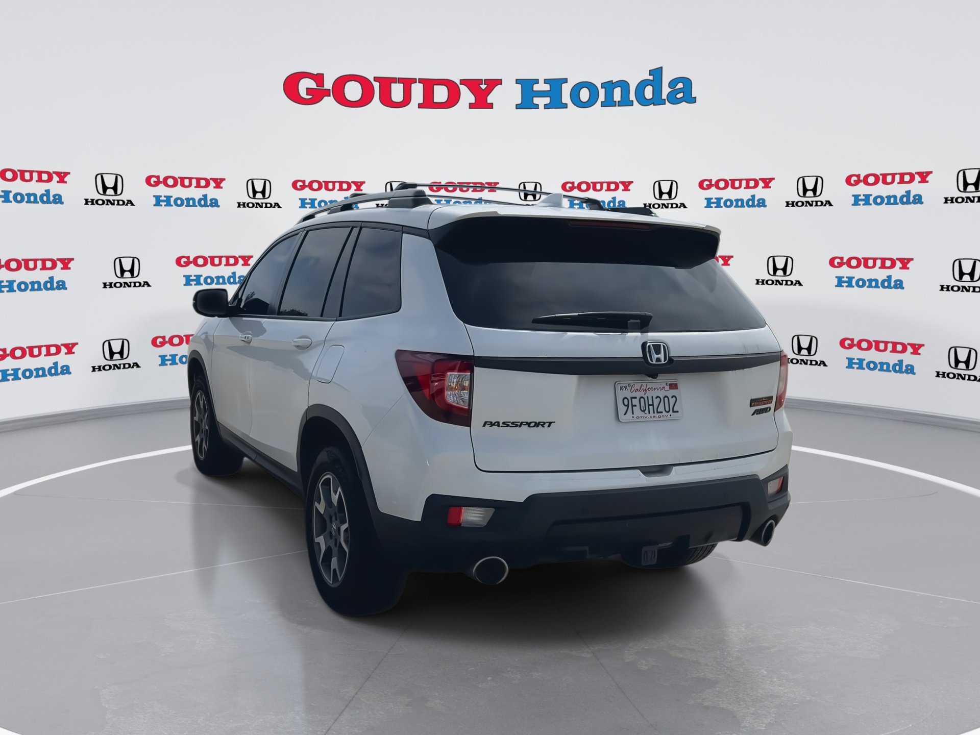 Used 2023 Honda Passport TrailSport image 7