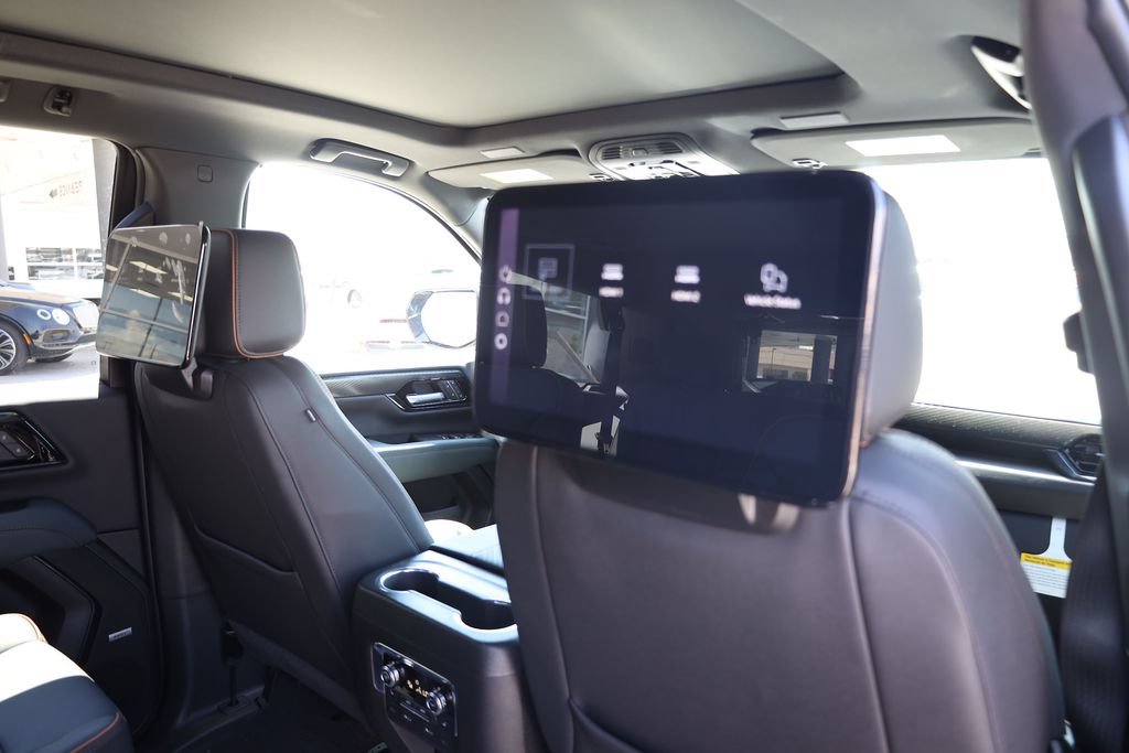 New 2026 GMC Yukon AT4 w/ AT4 Premium Plus Package AWD/4WD image 19