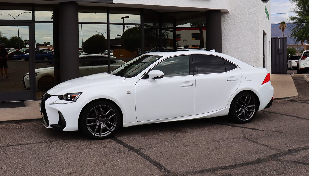 Used 2018 Lexus IS 300 F Sport w/ F Sport Package RWD image 7