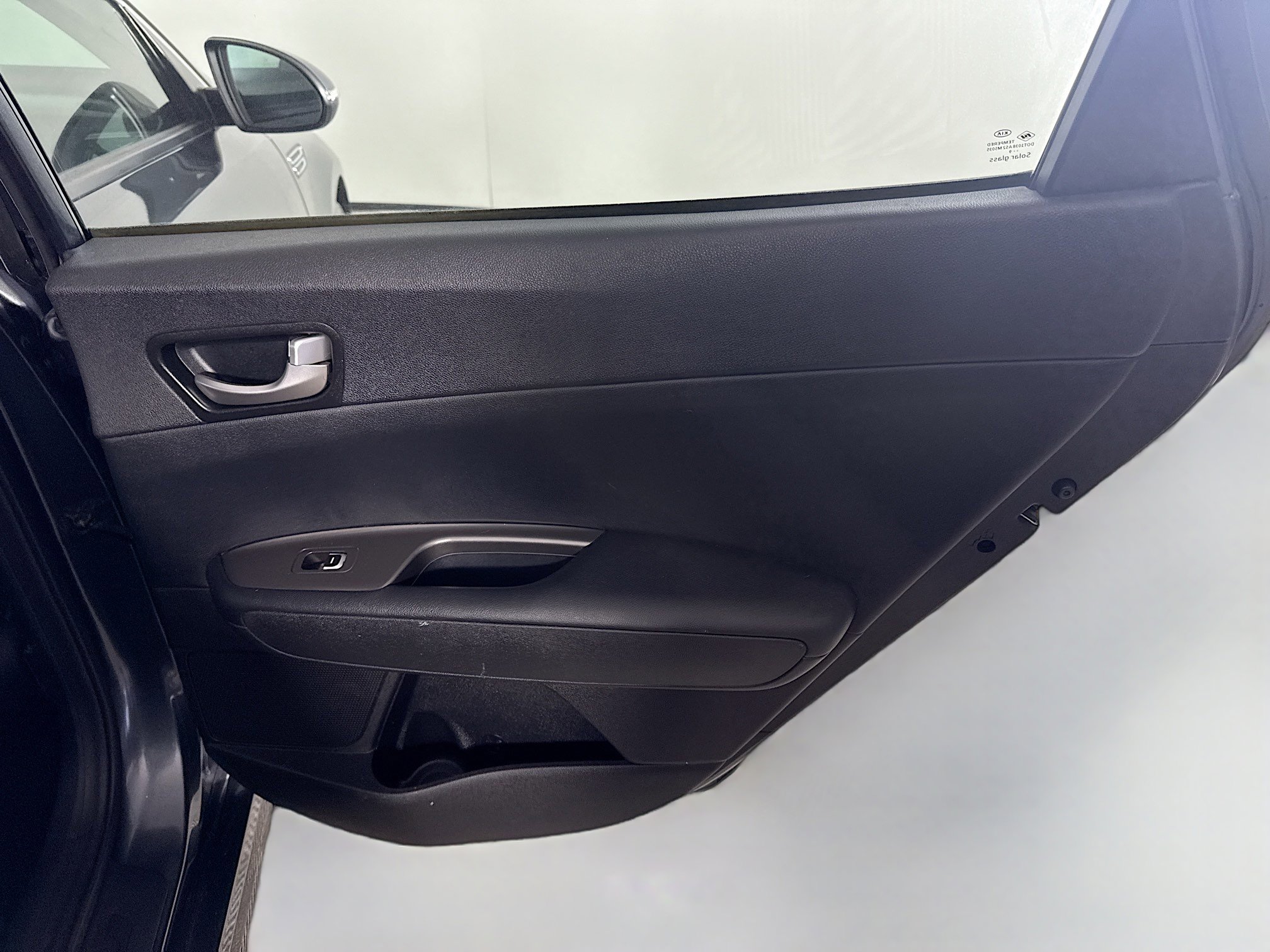 Used 2019 Kia Optima S w/ S Panoramic Sunroof Package image 28