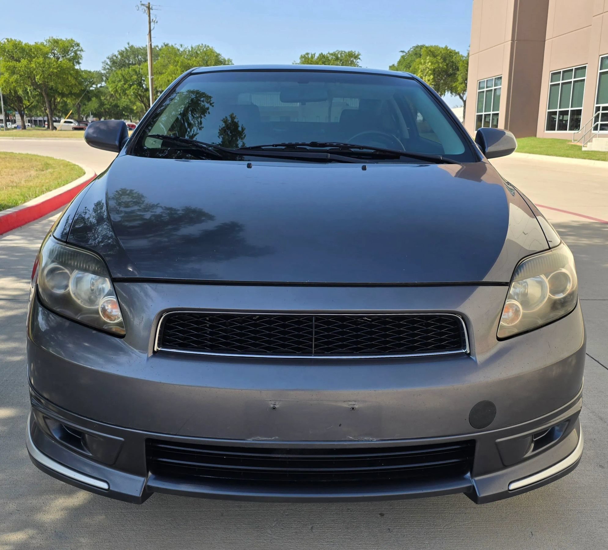 Used 2008 Scion tC FWD image 2