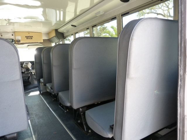 Used 2007 Chevrolet Express 3500 w/ School Bus Package RWD image 15