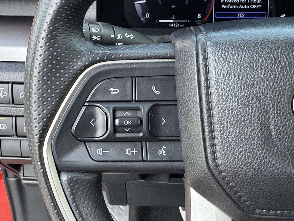 Used 2025 Toyota 4Runner TRD Sport AWD/4WD image 12