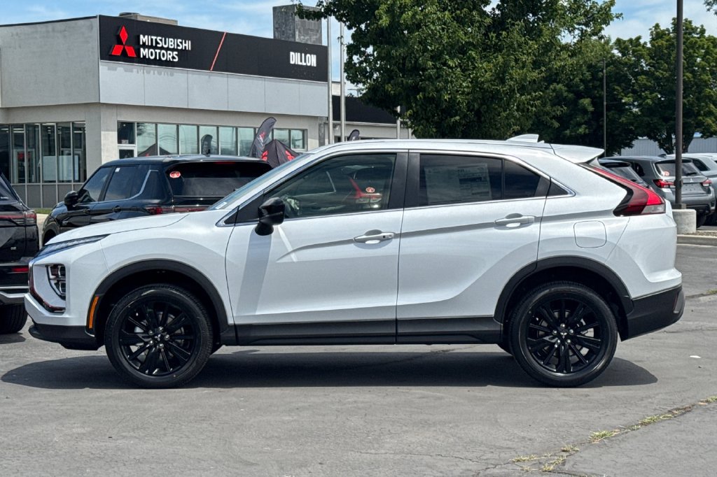 New 2026 Mitsubishi Eclipse Cross LE AWD/4WD image 10