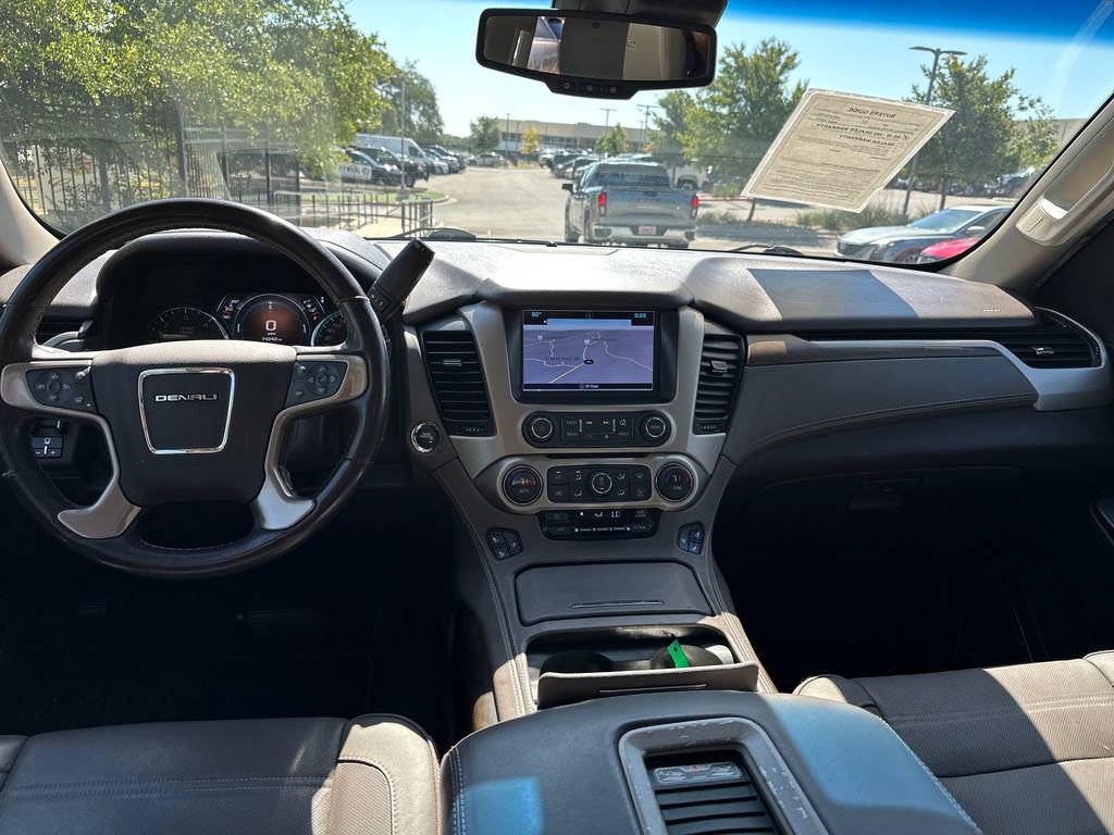 Used 2018 GMC Yukon Denali w/ Denali Ultimate Package RWD image 29