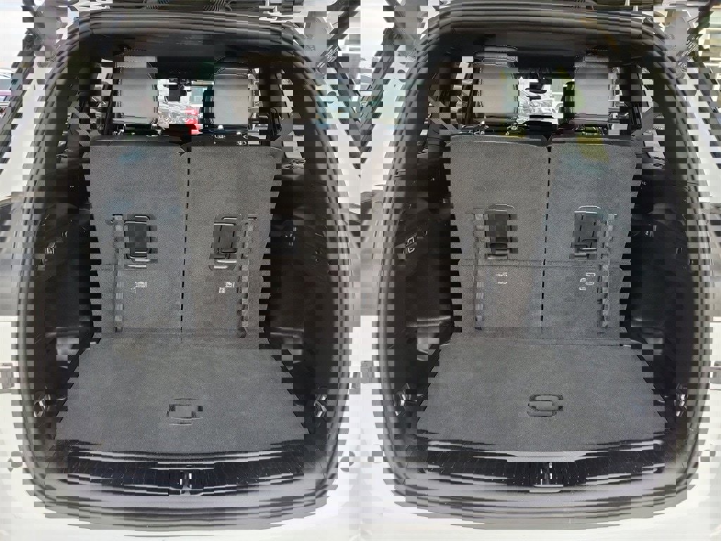 Used 2024 Jeep Grand Cherokee L Laredo image 12