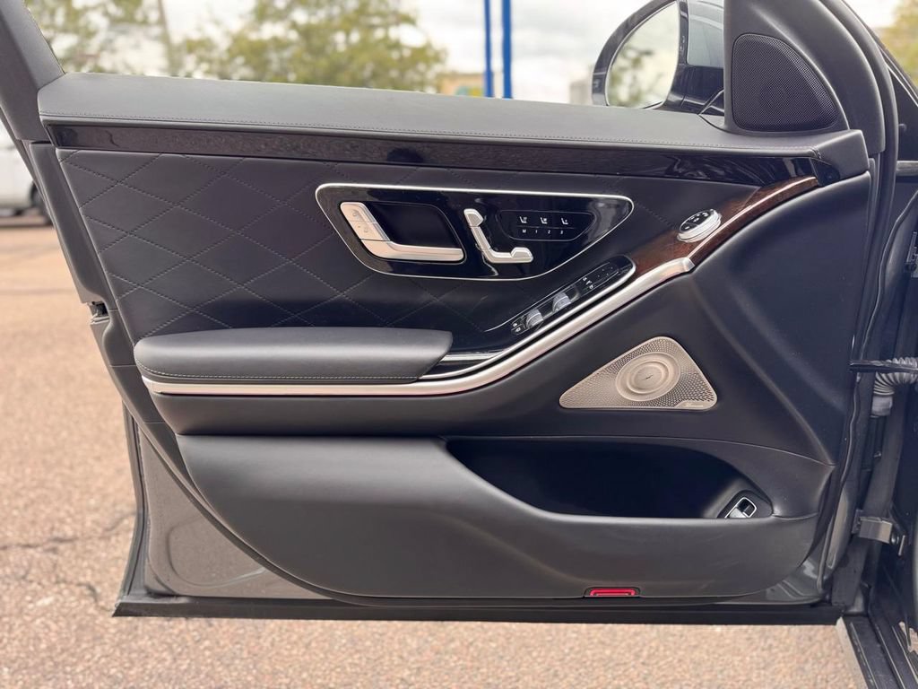 Used 2022 Mercedes-Benz S 580 4MATIC Sedan image 13