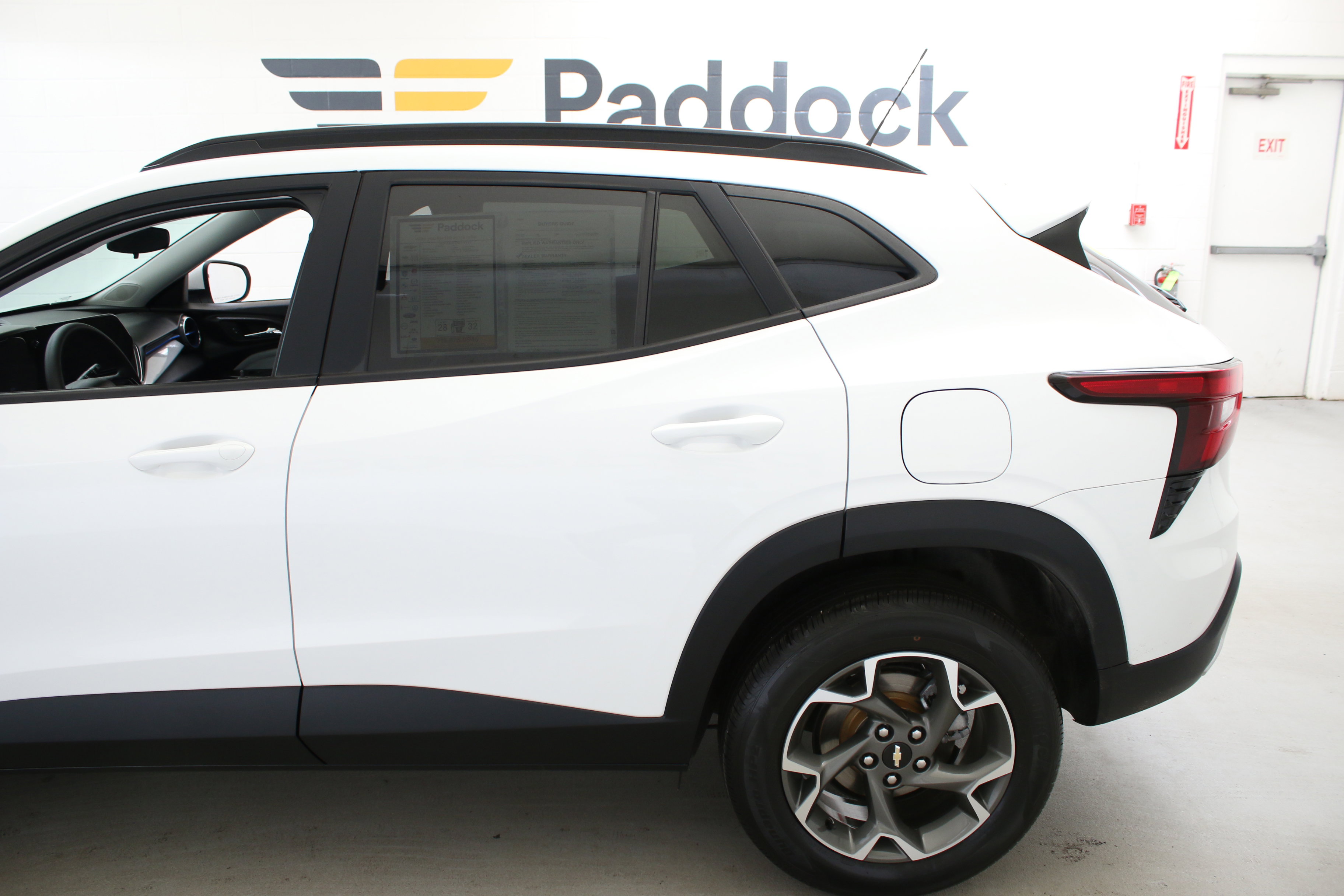 Used 2024 Chevrolet Trax LT image 6