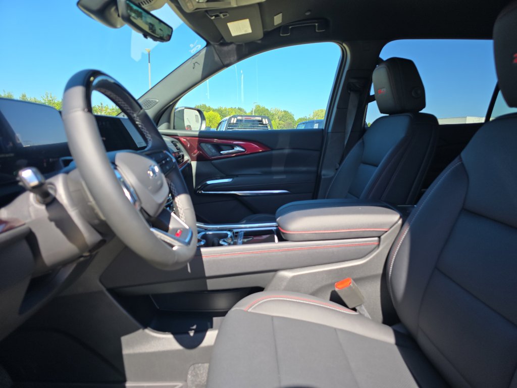 New 2026 Chevrolet Traverse Z71 w/ Enhanced Driving Package image 24