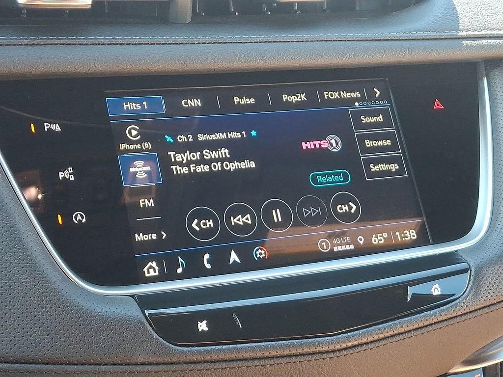 Certified 2025 Cadillac XT5 Premium Luxury w/ Technology Package image 18