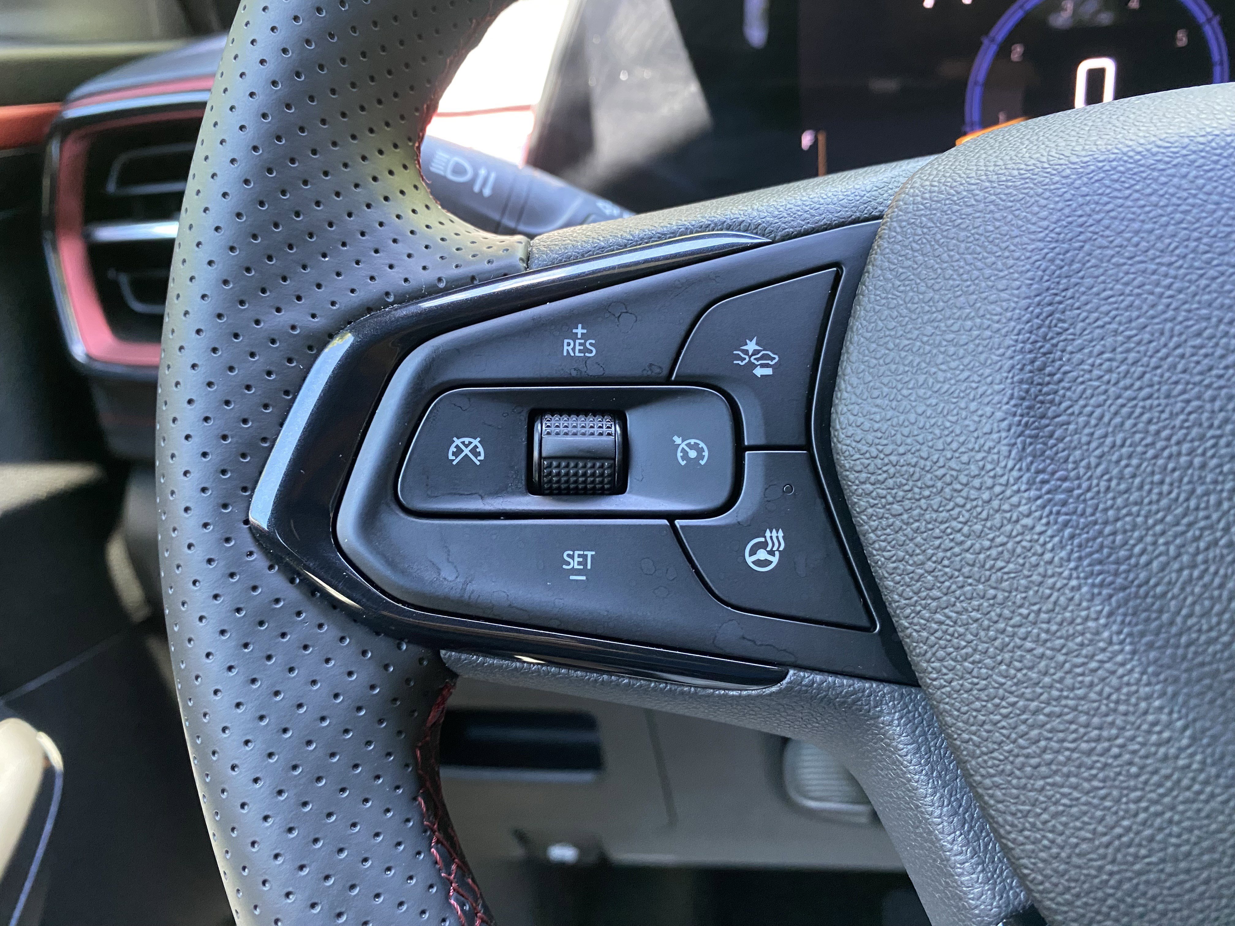 Used 2025 Chevrolet TrailBlazer RS w/ Convenience Package FWD image 20