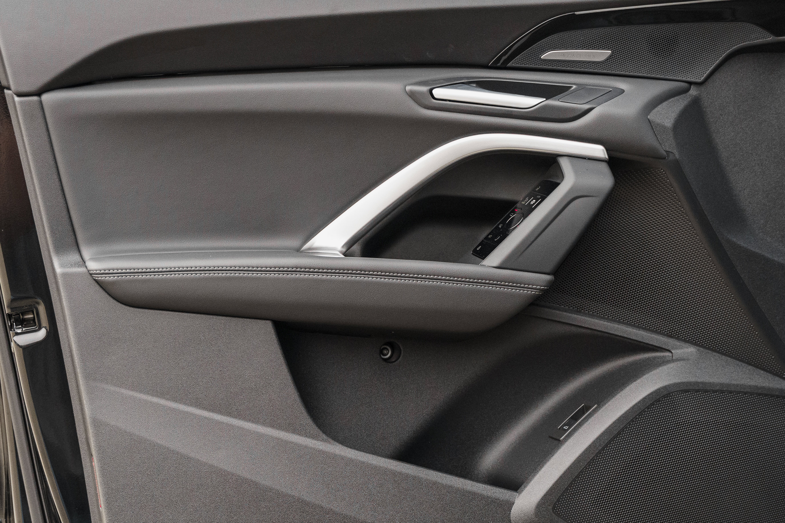 Certified 2025 Audi Q5 Premium Plus image 22