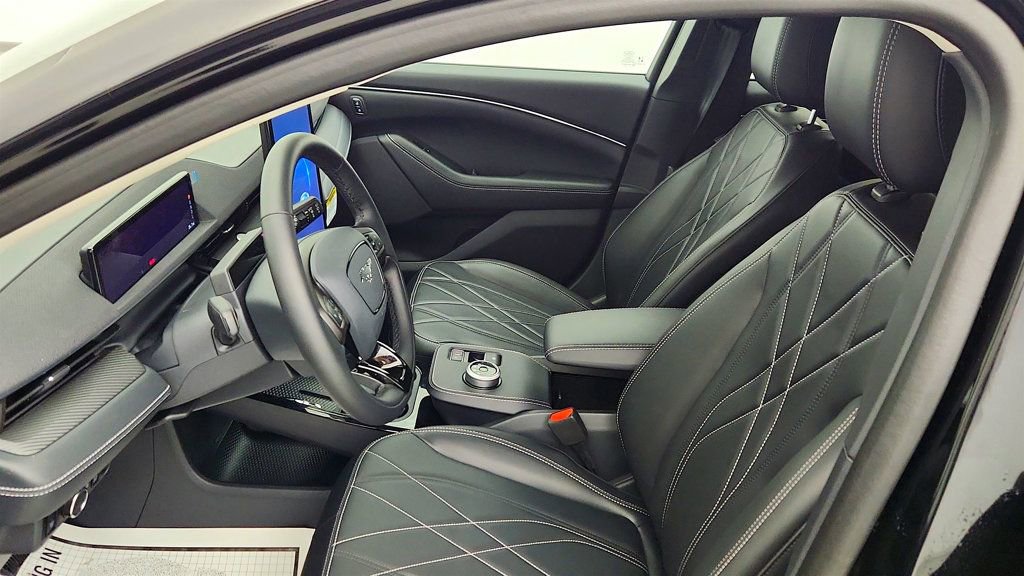 Used 2024 Ford Mustang Mach-E Select w/ Comfort Package Lite image 19