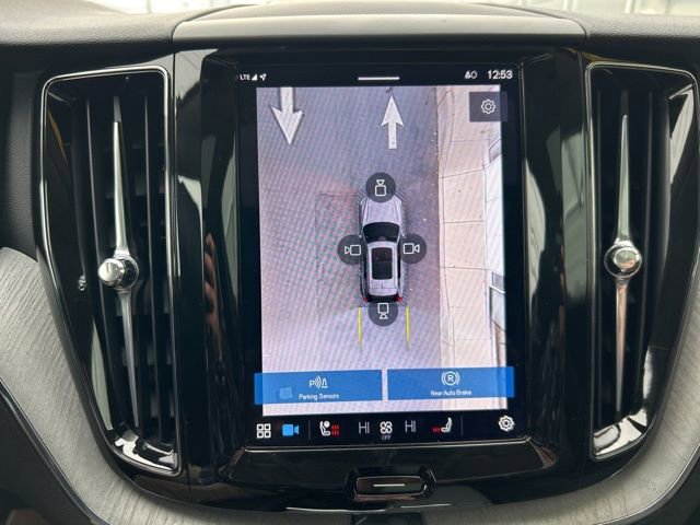 Certified 2025 Volvo XC60 B5 Plus image 24