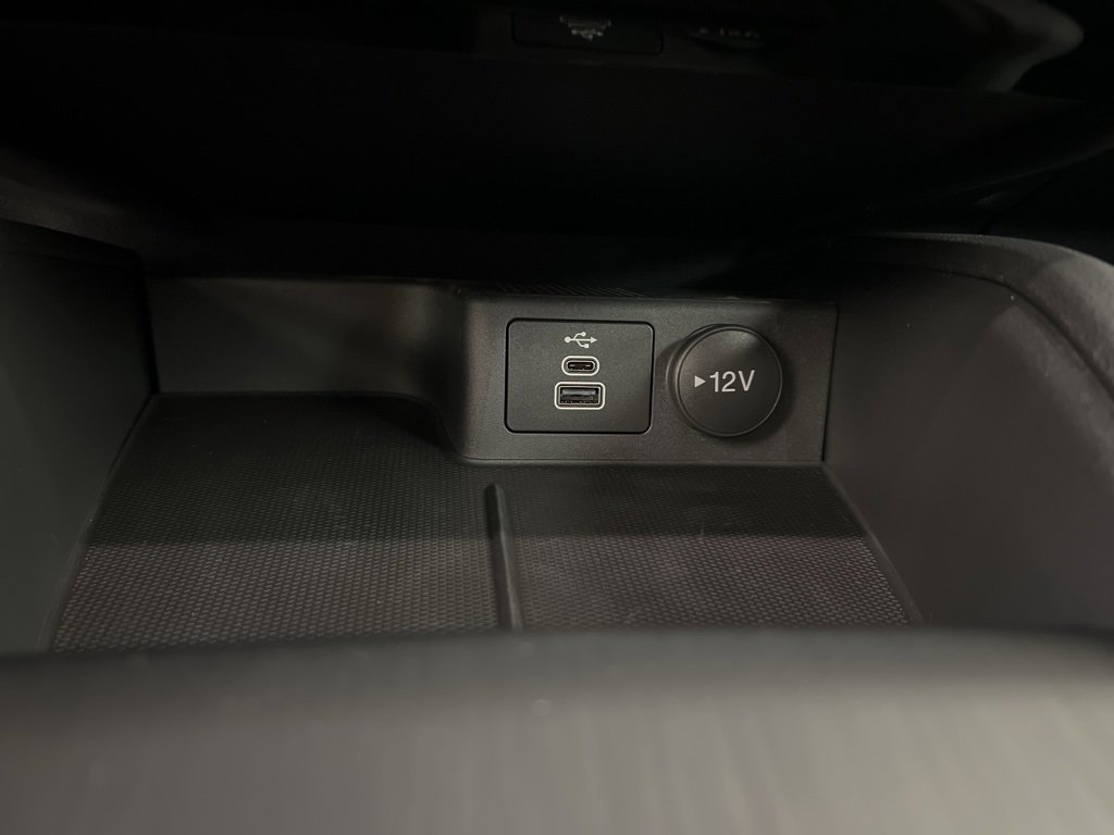 New 2025 Ford Escape SE image 15