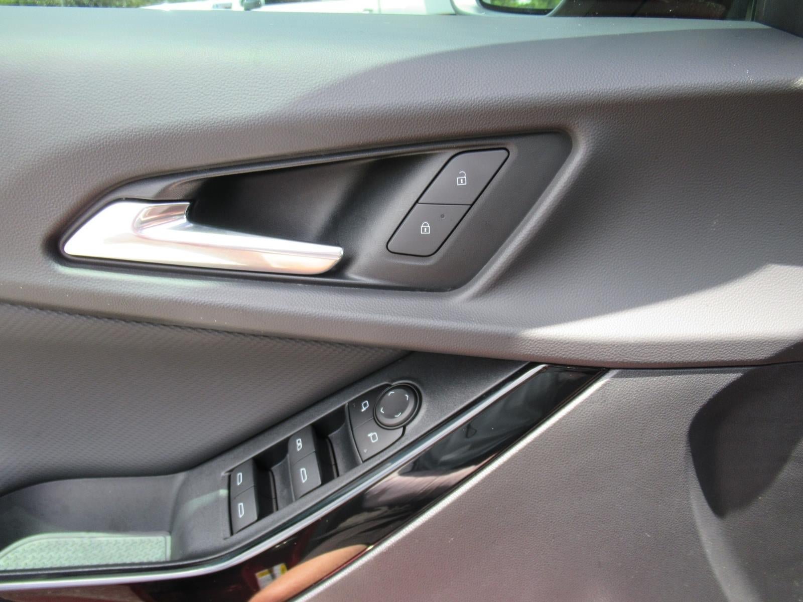 Used 2026 Chevrolet Equinox LT FWD image 20