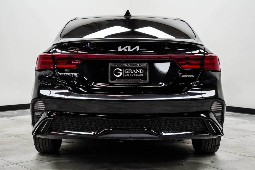 Used 2022 Kia Forte GT-Line w/ GT-Line Technology Package image 9